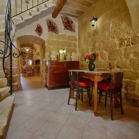Casa vacanze Razzett Tat-twil Farmhouse